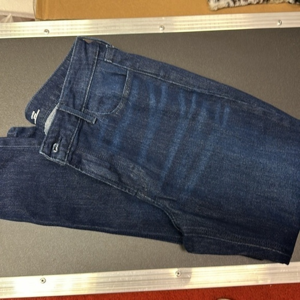 534. Old Navy women’s high-rise super skinny dark blue size 10 P